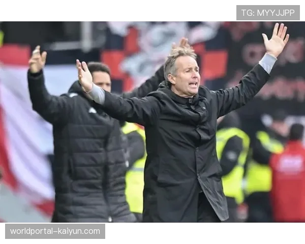 勒沃库森主帅尤尔曼德表态 全力追逐第四名欧冠席位